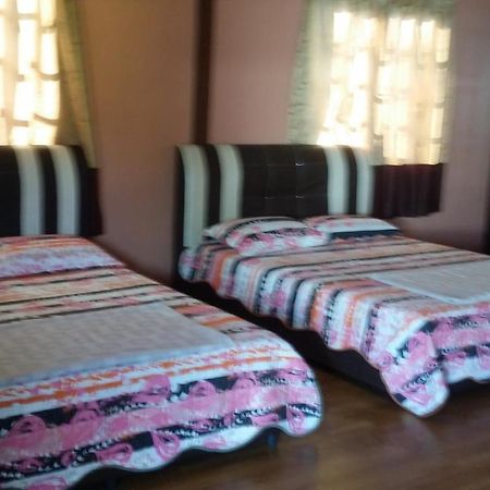 De Sabil Homestay Teluk Panglima Garang Экстерьер фото