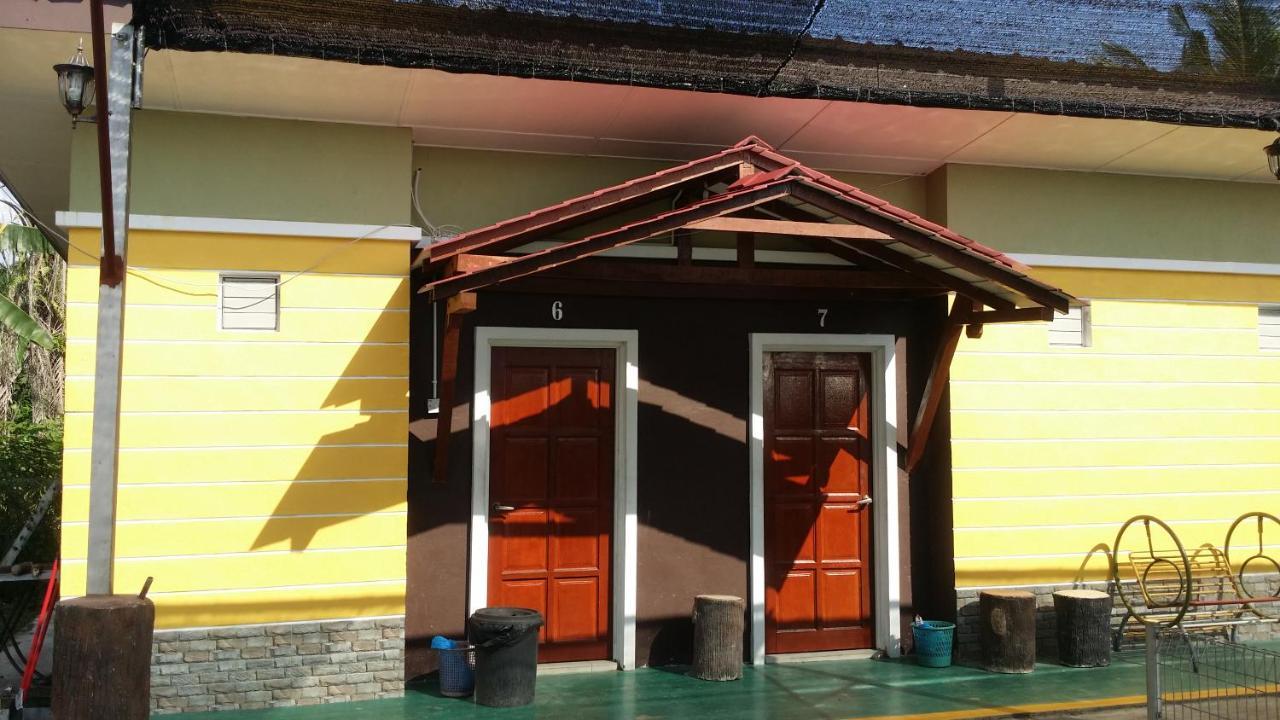 De Sabil Homestay Teluk Panglima Garang Экстерьер фото